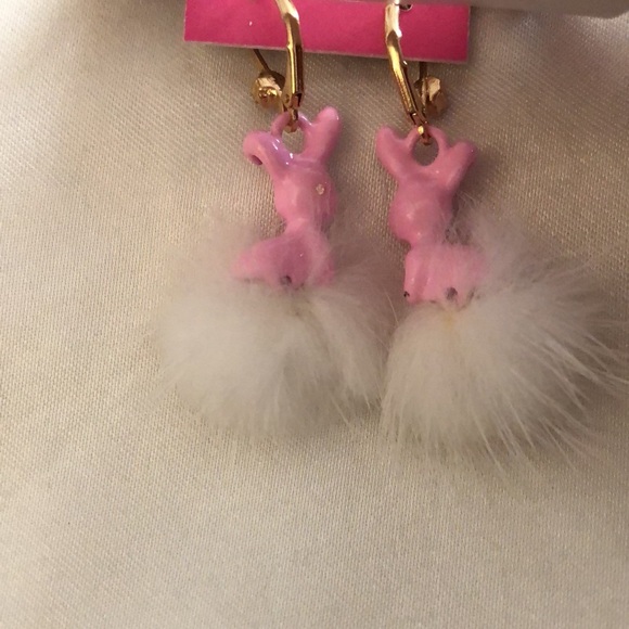 Betsey Johnson Some Bunny’s Pink Enamel & White Pom Pom Drop Earrings NWT - Picture 11 of 15